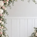 Fotohintergrund: Blumenbogen Weiß-Rosé – Ausschnitt 150 x 150 cm