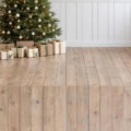 Fotohintergrund 2in1: Weihnachtsbaum vor Salbeigrün mit Holzboden