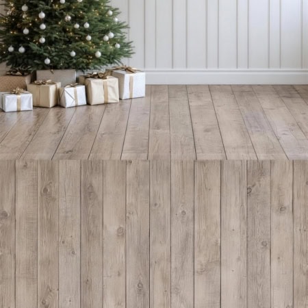 Fotohintergrund 2in1: Weihnachtsbaum vor heller Wand mit Holzboden