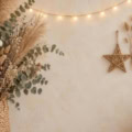 Fotohintergrund: Boho-Weihnacht mit Lichterkette – Ausschnitt 150 x 150 cm